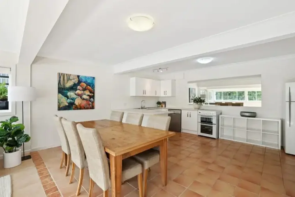 Light-Filled, Extra-Large One-Bedroom Duplex in Quiet Cul-de