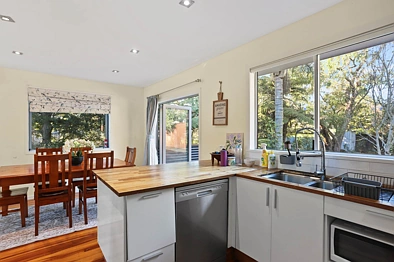 96 Millbrook Road, Sunnyvale, Waitakere City, 3 habitaciones, 1 baños, House