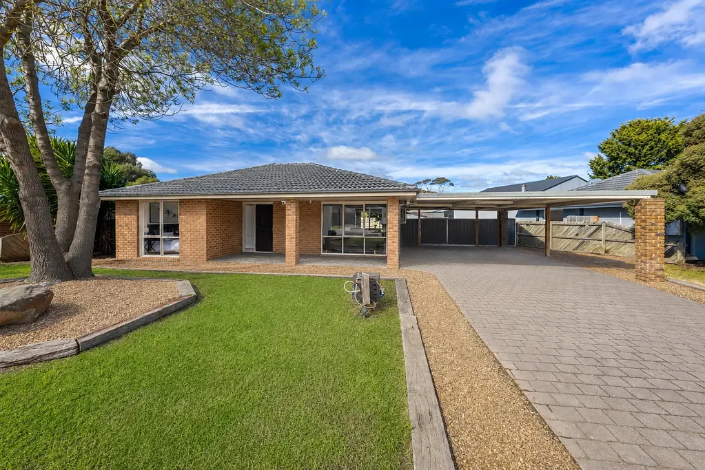 Sunbury 3Kwarto Quiet Court Living with Space to Entertain
