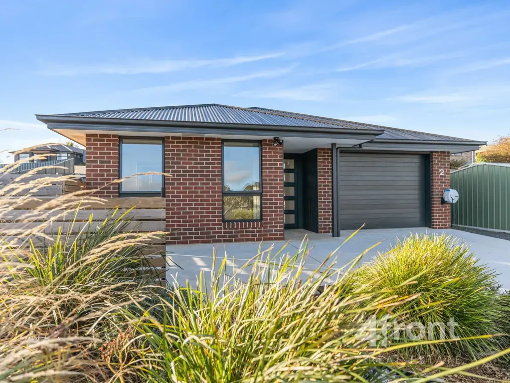 West Ulverstone 3Habitaciones Near new modern home - why build?
