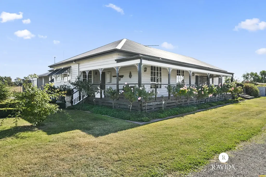 Tarrawingee 4房  Rare 80-Acre Lifestyle Opportunity – Circa 1940s Homestead, Fully Renovated
