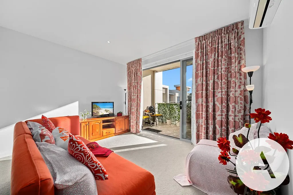 Franklin 1ਬੈੱਡਰੂਮ Stylish & Sunlit Apartment with Premium Amenities in Ultra-convenient Location - READY FOR MOVING IN!