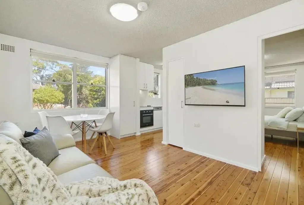 Comfort And Convenience In An Idyllic Cul De Sac Setting