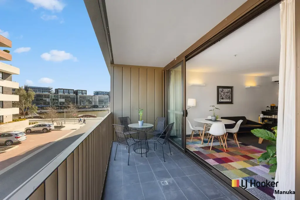 Kingston 2Zimmer Stylish Kingston Apartment with Beautiful Lake Views