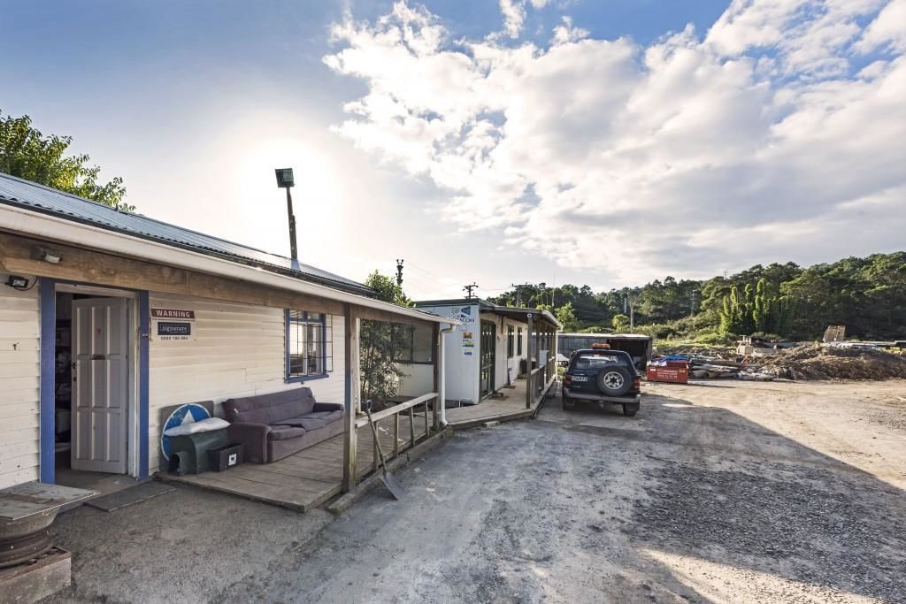 375 West Coast Road, Glen Eden, Auckland - Waitakere, 1 Bedrooms, 0 Bathrooms