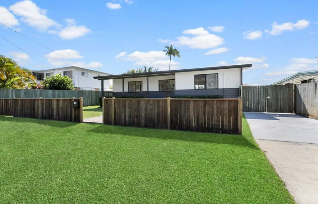 Modern 3 Bedroom Home in Deception Bay