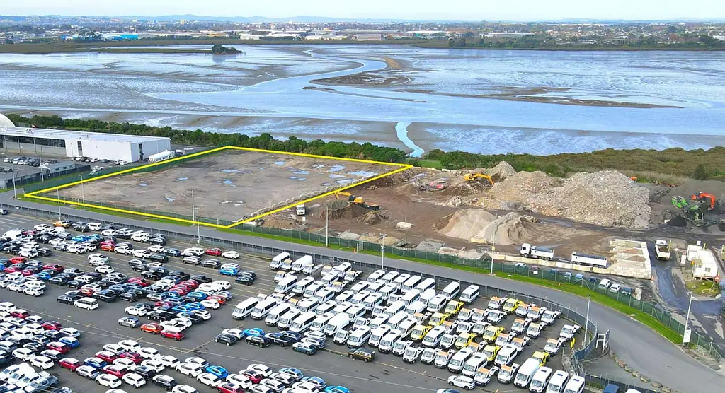 Onehunga Large Heavy Industrial Yard