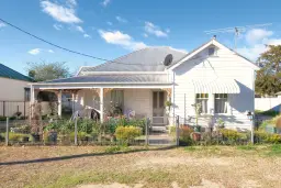 76 Wood Street, Inverell