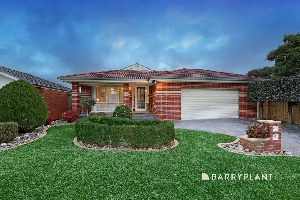 Rowville 5 Slaapkamer Immaculate Home Offering Versatile Living