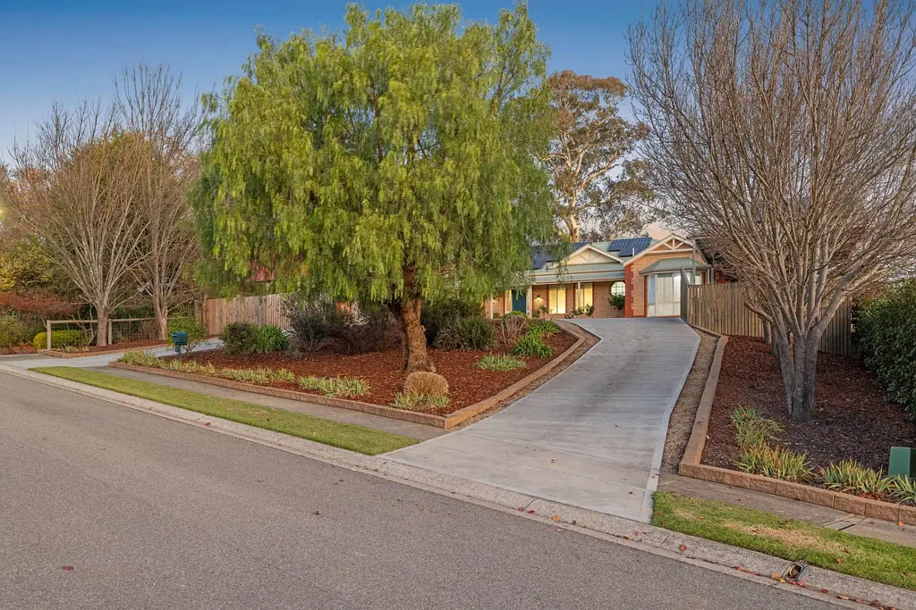 Mount Barker 5Moenga The Ultimate Family Entertainer in Waterford Estate