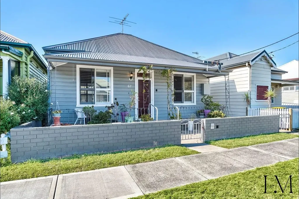 4-Bedroom House