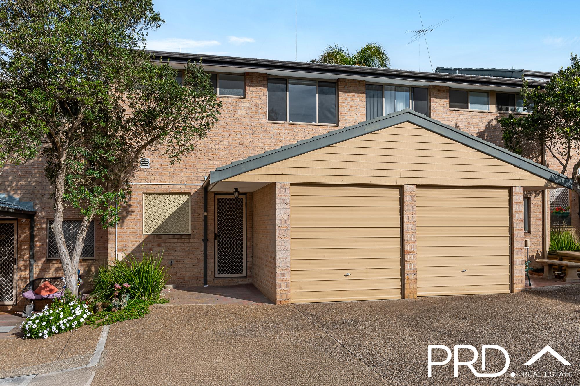 UNIT 10 135-143 REX RD, GEORGES HALL NSW 2198, 0 Kuwarto, 0 Banyo, House