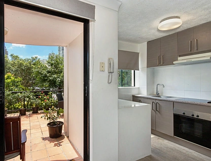 2/48-54 Stanhill Drive, Surfers Paradise, Gold Coast, 1 રૂમ, 1 બાથરૂમ, Unit