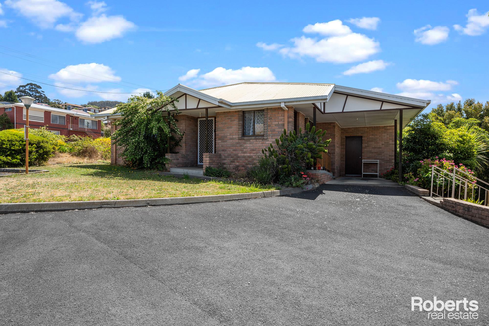 UNIT 1 63 BRENT ST, GLENORCHY TAS 7010, 0 Kuwarto, 0 Banyo, House