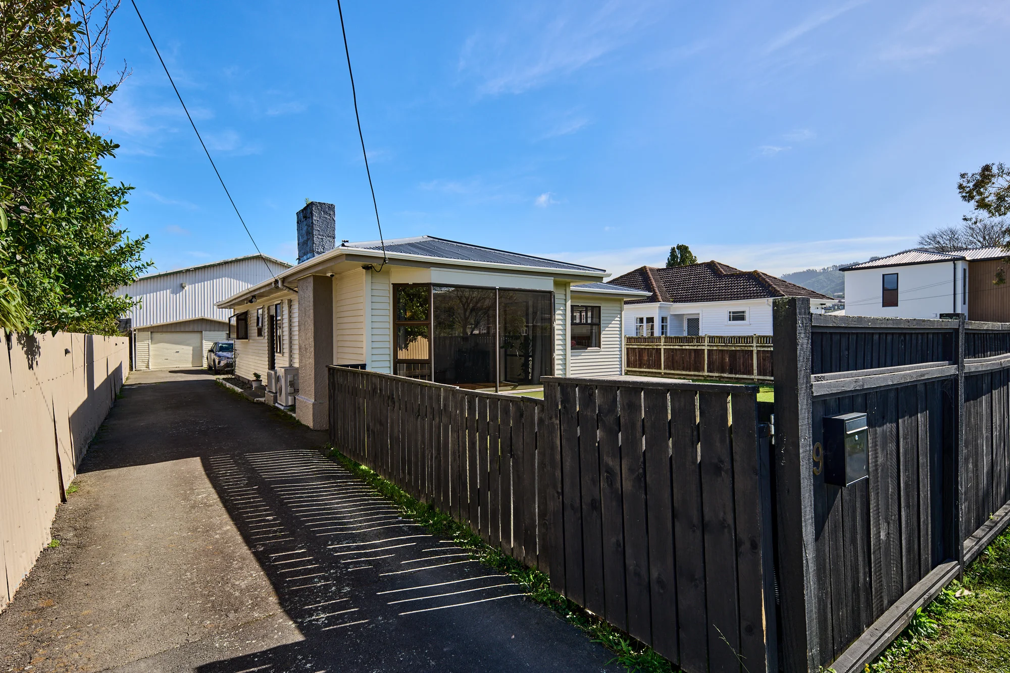 Trentham 3 Bedroom Space for the Family, Room to Grow - 759sqm