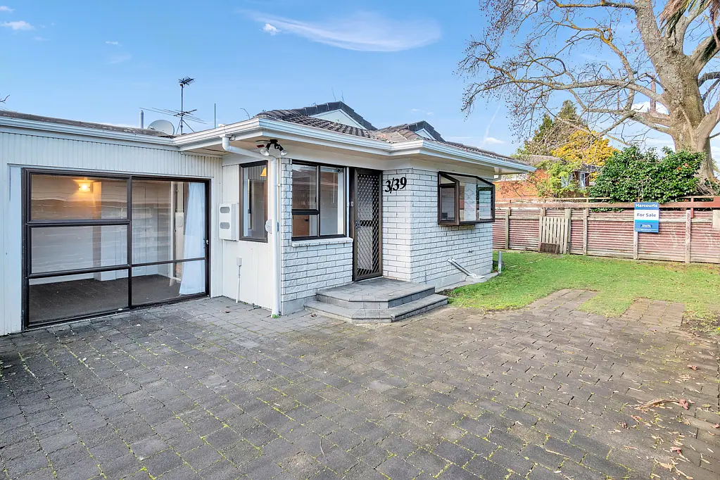 3/39 Great South Road, Papakura, Auckland