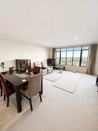 Fully furnished apartment with amazing views!