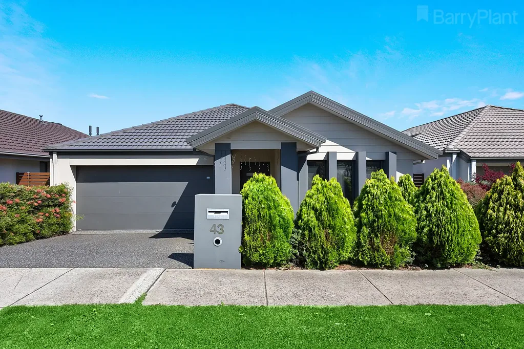 Modern Family Living in the Sought-After Affinity Estate