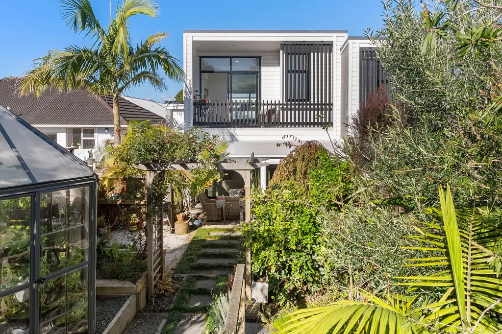 Glen Innes 4Zimmer Owners Downsizing - you're new family home!