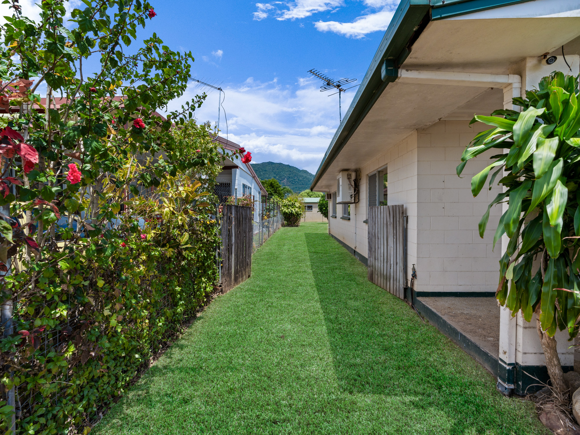 8 ALMA ST, WOREE QLD 4868, 0房, 0浴, House