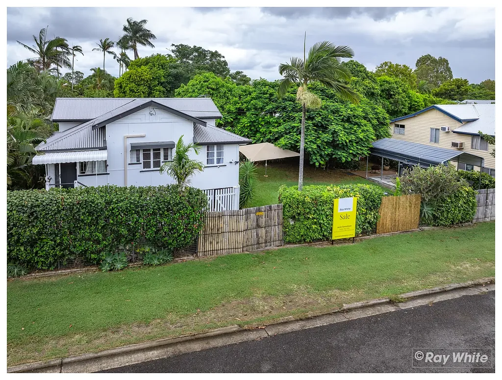 366 Stenhouse Street, Koongal, QLD 4701