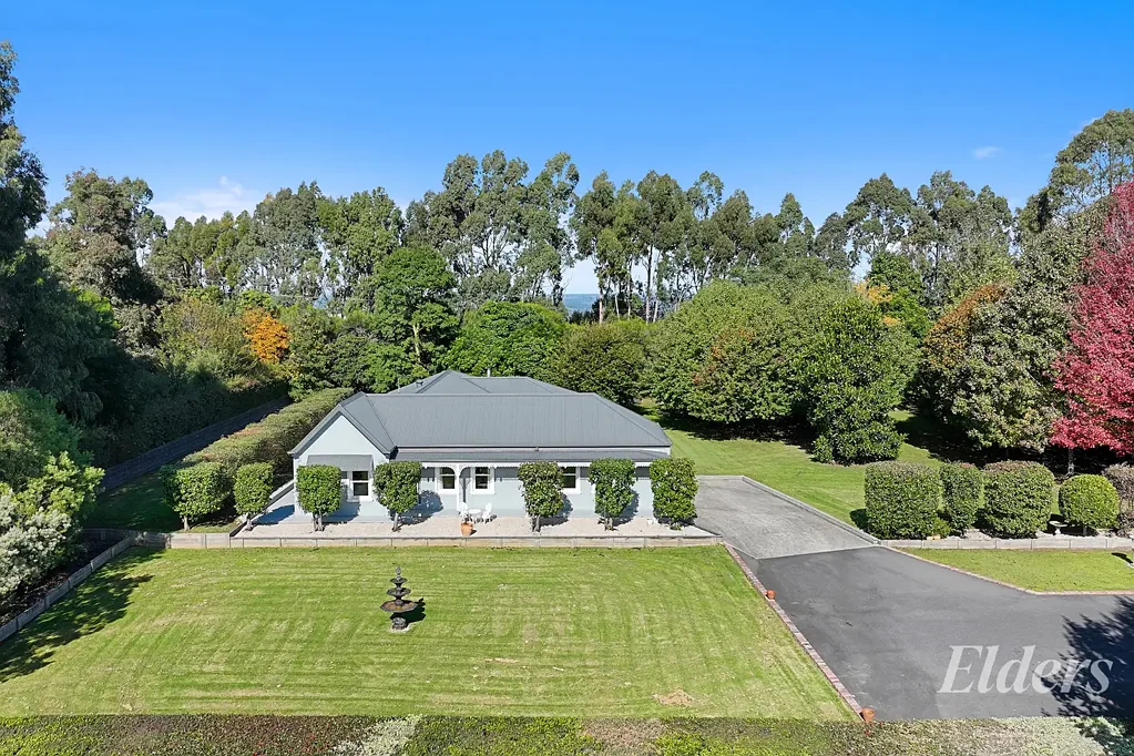 Jindivick 3ห้องนอน Sheltered, Private, Level Acreage Property with Magnificent Northerly Views