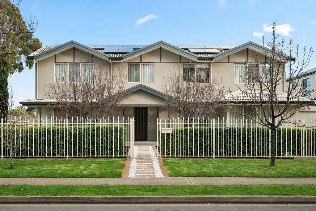 Marion 5房  Refined Living with Space to Entertain.