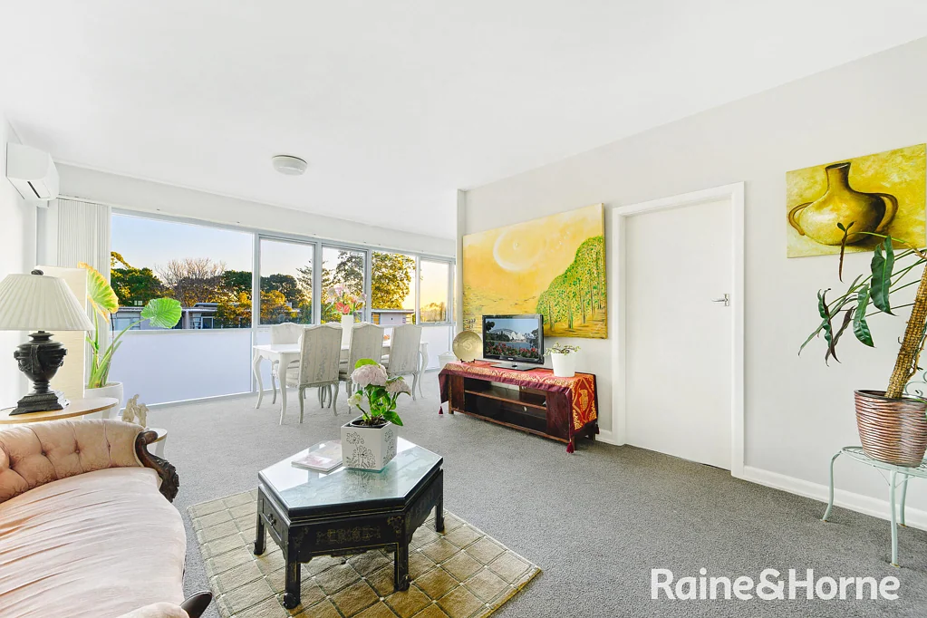 Lindfield 2બેડરૂમ Spacious Top Floor Apartment with Open Leafy Outlooks