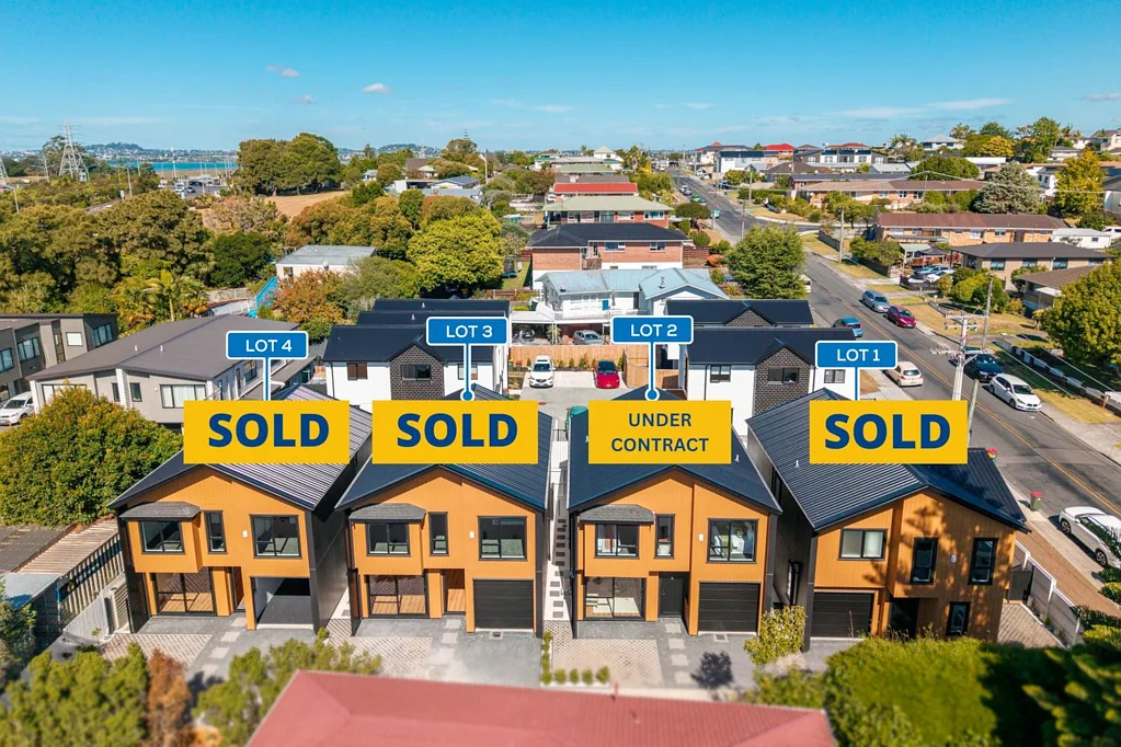 Te Atatu South 4房  New Home – Freehold, Standalone & Stylish