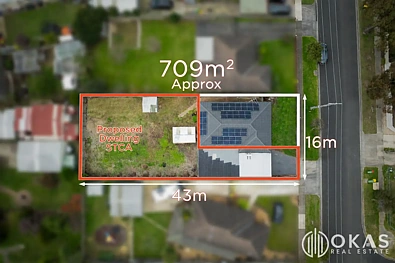 Pakenham 3 Slaapkamer Blessing in Disguise for First Home Buyer & Investor / Renovated Home / 709 sqm with Subdivision Potential STCA!!