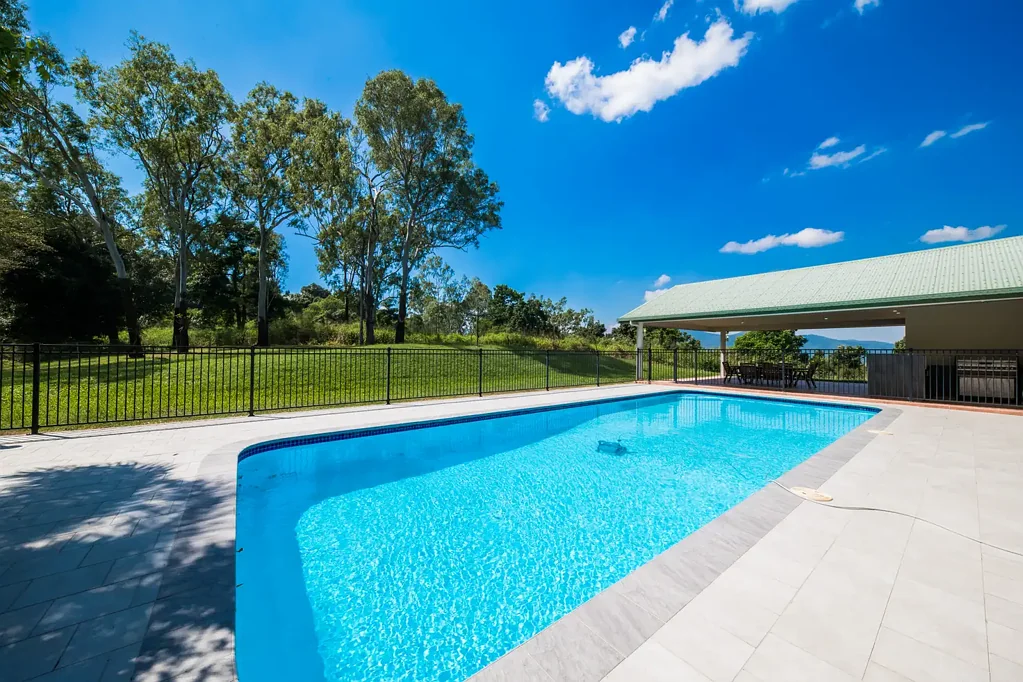 Strathdickie 6침실 Elevated Living, Endless Space & Resort-Style Entertaining