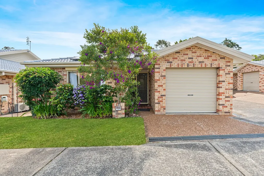 Narara 3બેડરૂમ Inviting Freestanding Villa