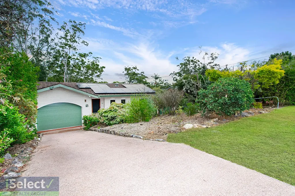 25 Thirteenth Street, Warragamba, NSW 2752