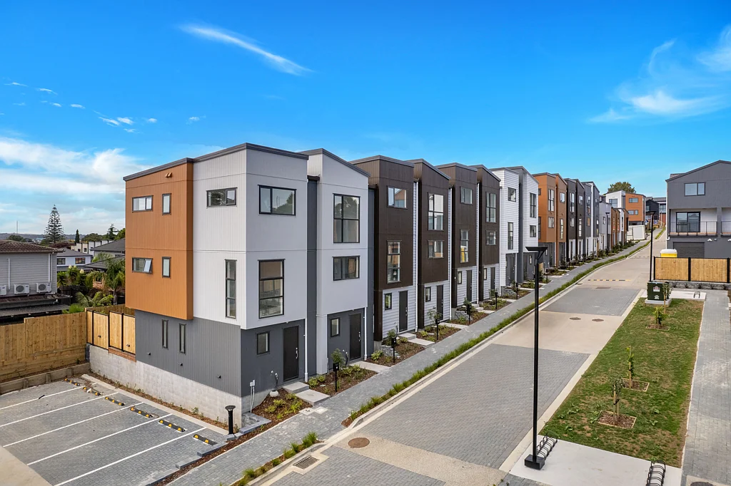 Henderson 3બેડરૂમ 3-bed plus study at $600,000 - Act Now!!