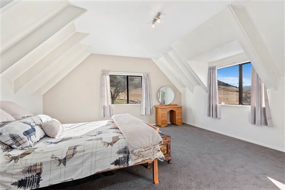 2183 Luggate-Cromwell Road, Queensberry, Otago, 3房, 2浴