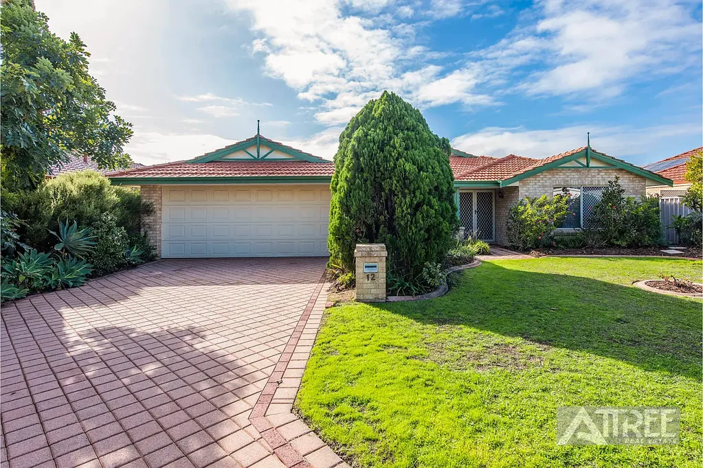 12 Feltbush Mews, Canning Vale, WA 6155
