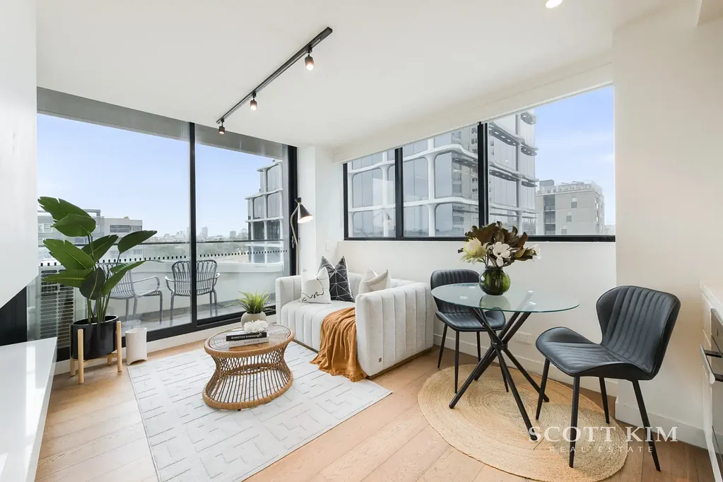 South Yarra 2房 宽敞阳台视野  Miele高端厨电  私密主卧套间  便捷市中心  低维护生活 Stylish South Yarra Living with Space and Convenience