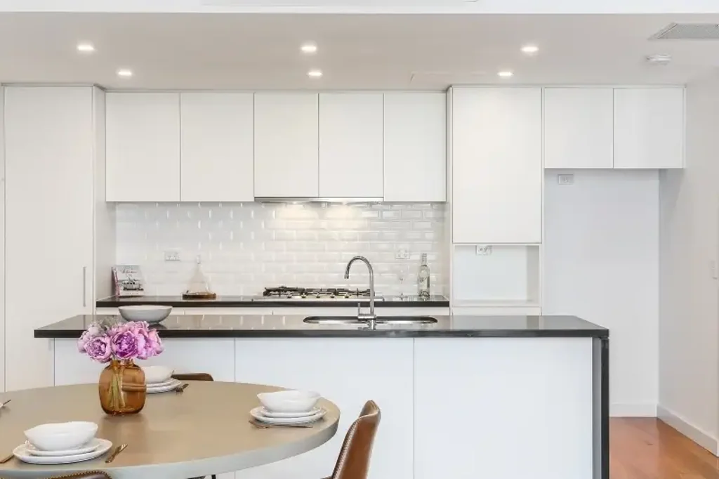 Fully Furnished Apartment in the Centre of Terrigal