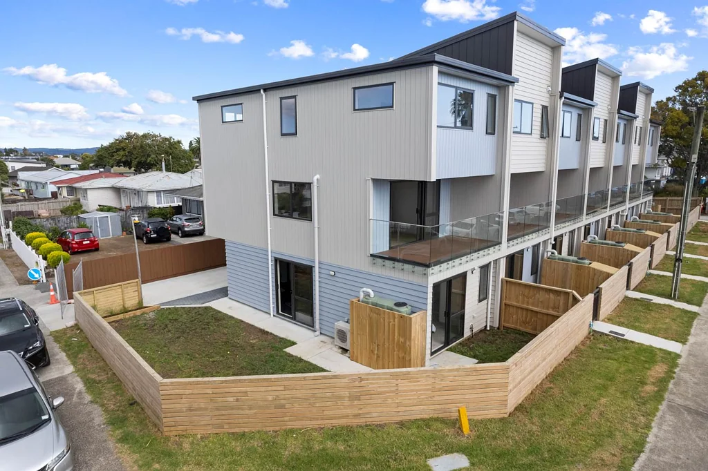 1/1 Balfour Road, Manurewa, Manukau City, Auckland