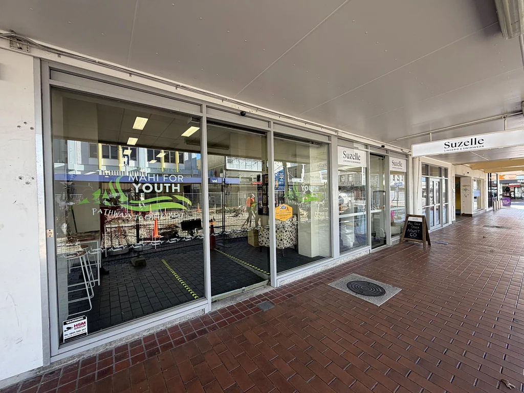Hastings Hastings Retail