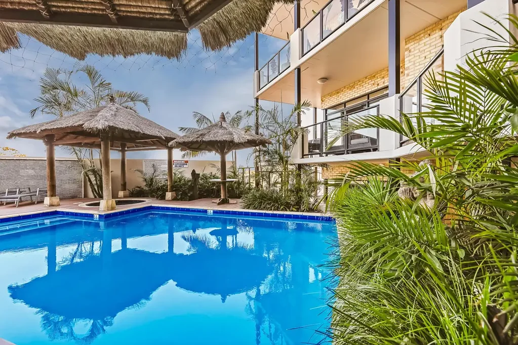 Joondalup 3 Bedroom BROOKWOOD APARTMENTS