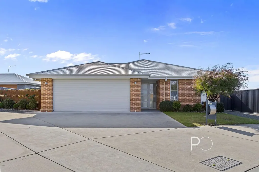 8 Hudson Court, Shearwater, TAS 7307