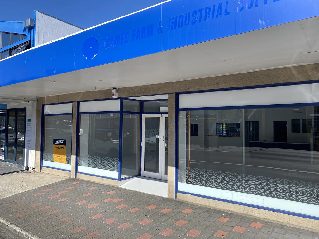 Thames Main Street Retail - For Lease