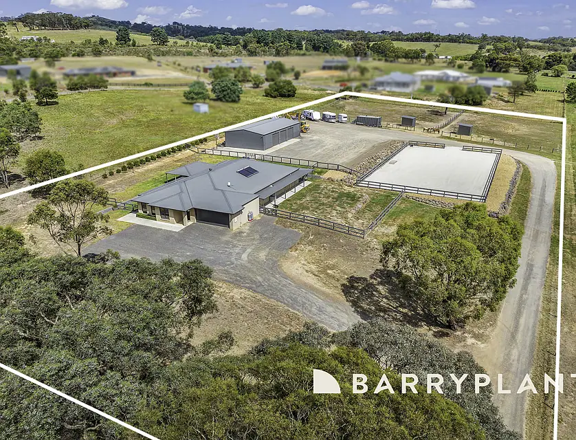 235 Sunday Creek Road, Broadford, VIC 3658, 4 침실, 2 욕실, House