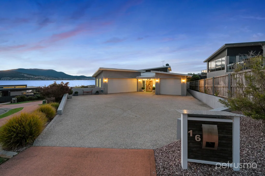 16 Anchorage Court, Tranmere, TAS 7018