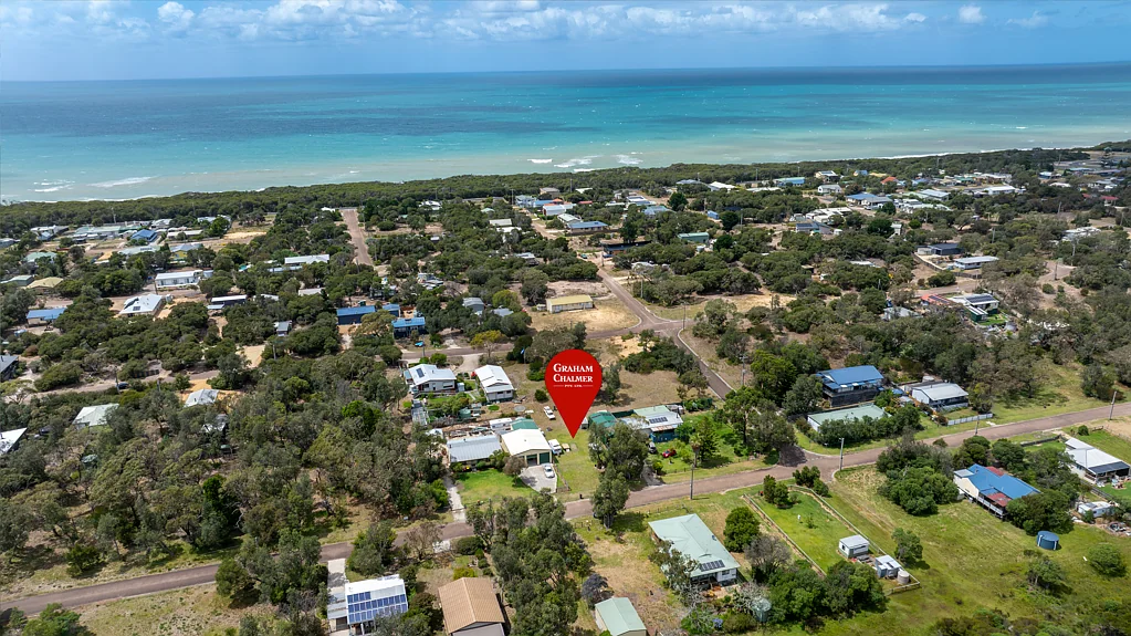 Golden Beach BARGAIN BLOCK READY TO BUILD ON