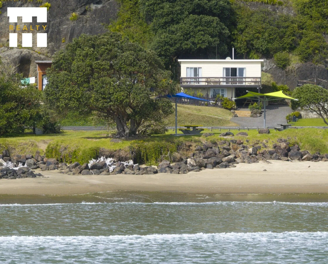 Ahipara 3 Slaapkamer Kiwiana Beachfront Bach \u2013 Foiling, Golf & Surf