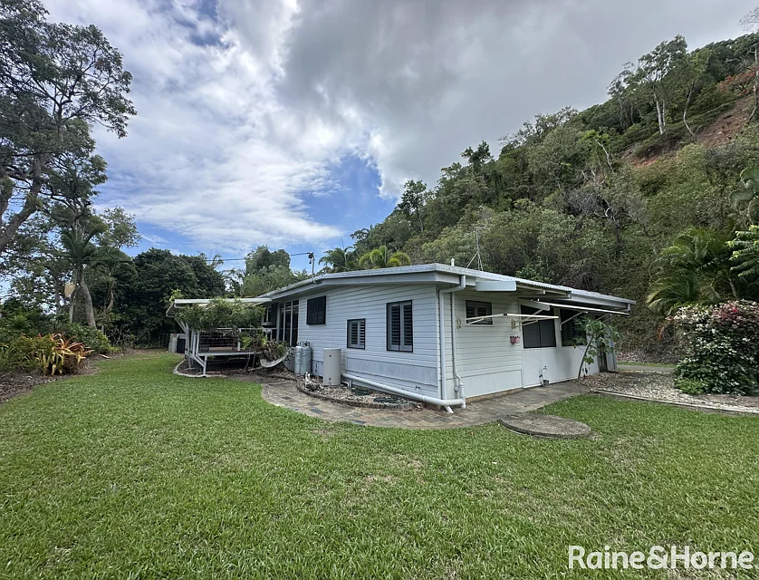 2069 Mossman-Daintree Road, Wonga Beach, Cairns, 3 phòng ngủ, 2 phòng tắm, House