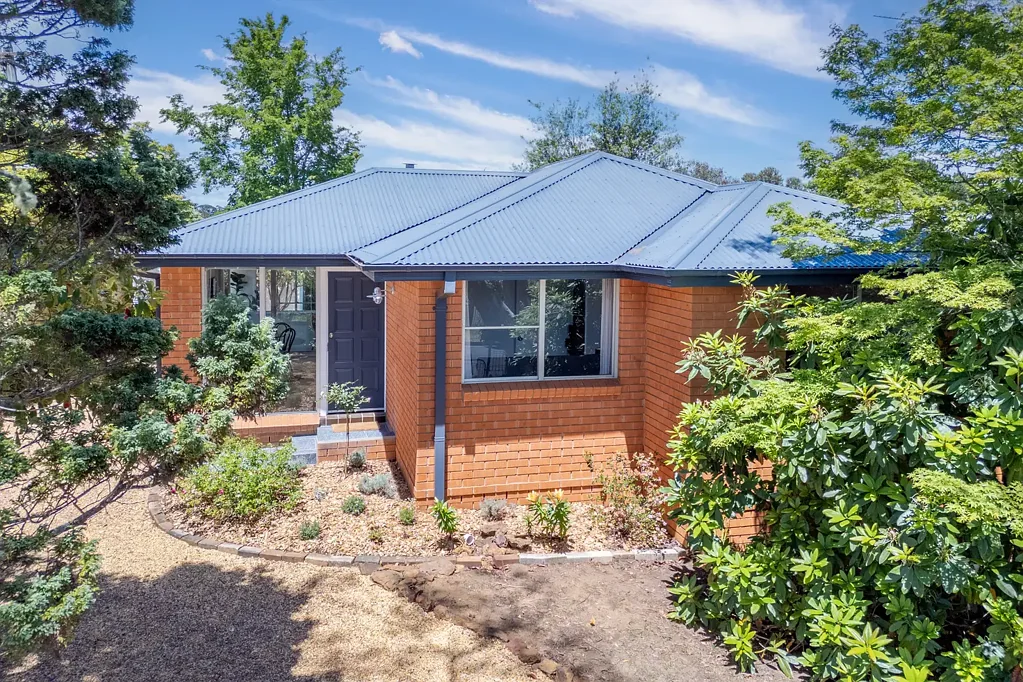 2 Clyde Avenue, Blackheath, NSW 2785