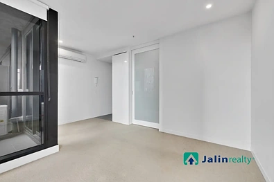 Melbourne 1બેડરૂમ Ultimate CBD Convenience – Stylish Living at MY80
